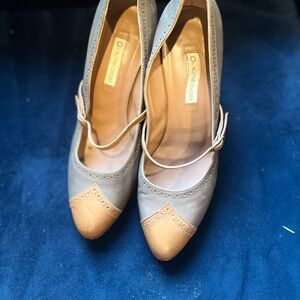 Chic Two-Tone Heels by L'Autre Chose